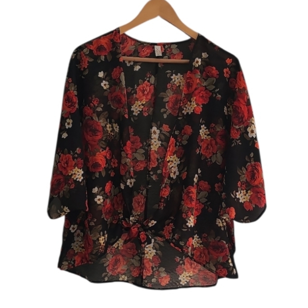 M2D Sheer Floral Tie Front Blouse Women’s Medium Oversized Black Red USA